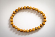Load image into Gallery viewer, Article Wear Small Bead Short Necklace